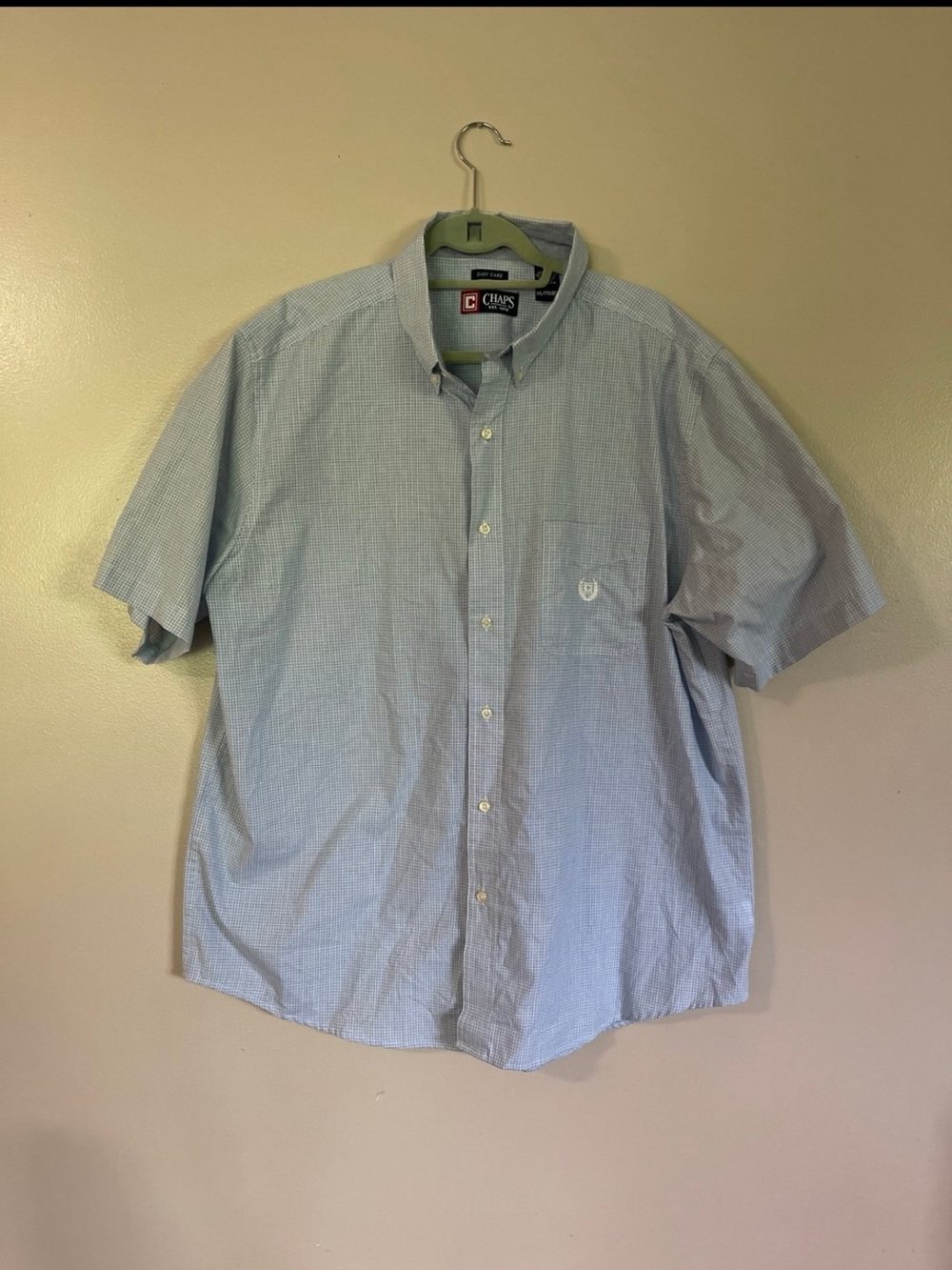 Chaps Men's Light Blue Short-Sleeve Button-Down Shirt with Pocket XXL
